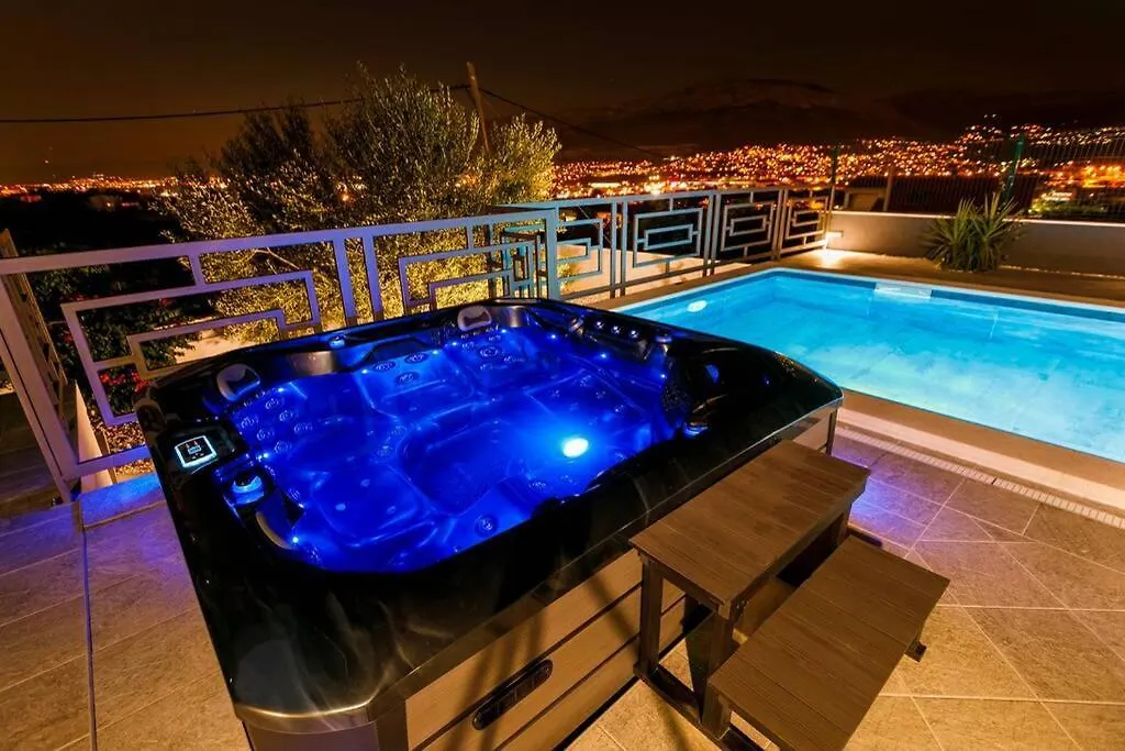 Luxury Villa Stocia Split With Swimming Pool, Sauna And Jacuzzi In A Peaceful Location In Split