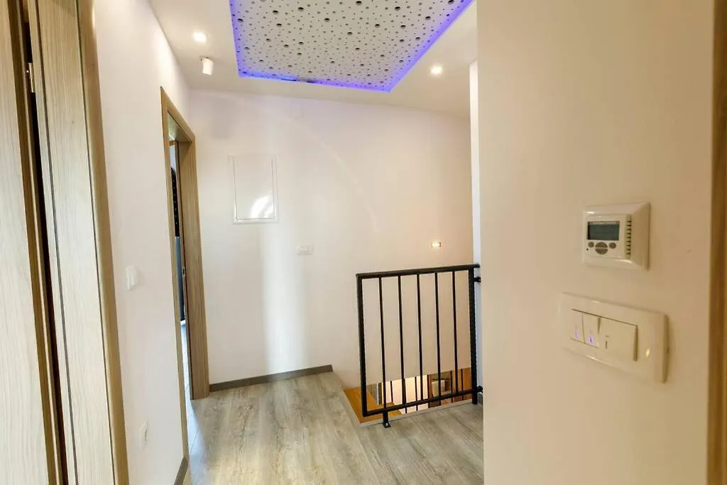 Luxury Villa Stocia Split With Swimming Pool, Sauna And Jacuzzi In A Peaceful Location In Split